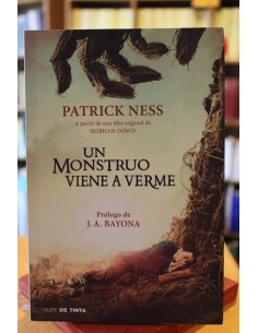 Un monstruo viene a verme (Usado)