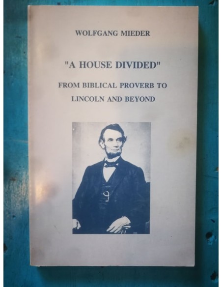 A House Divided (Usado) A House Divided (Usado)