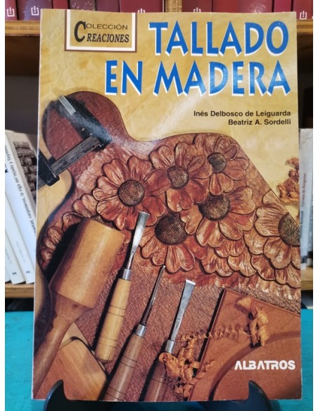Tallado en madera (Usado) Tallado en madera (Usado)