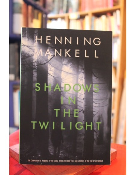 Shadow in the twilight (inglés) (Usado) Shadow in the twilight (inglés) (Usado)