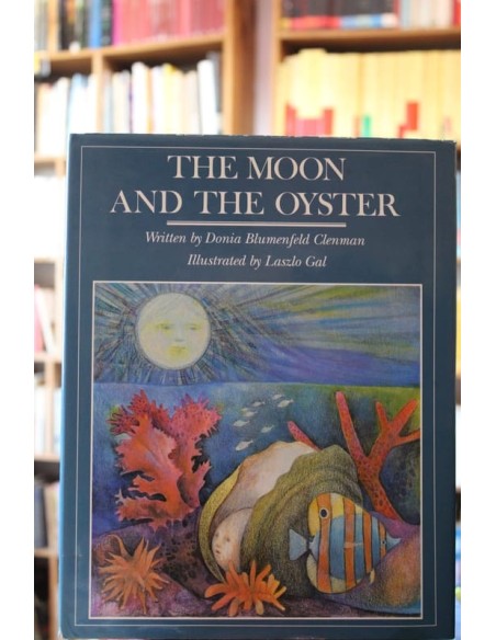 The moon and the oyster (Usado) The moon and the oyster (Usado)