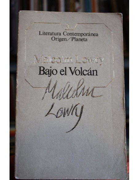 Bajo el Volcán (Usado)