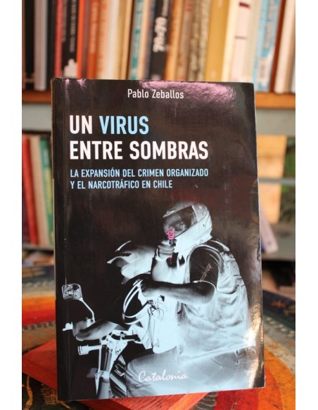 Un virus entre sombras (Usado) Un virus entre sombras (Usado)