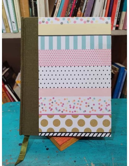 Cuaderno a telar café (Nuevo) Cuaderno a telar café (Nuevo)