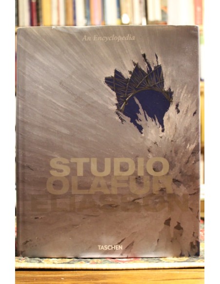 Studio (Usado) Studio (Usado)