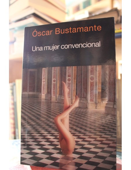 Una mujer convencional (Usado) Una mujer convencional (Usado)